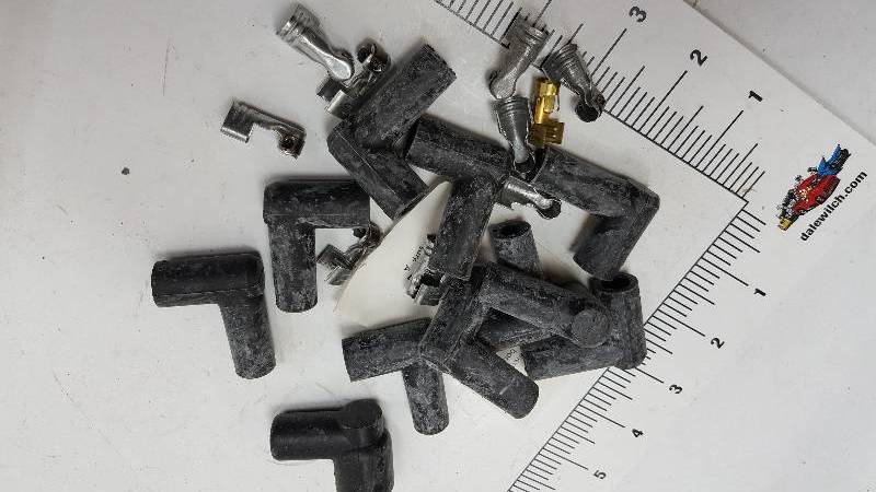 lot 6749 image: Set of male terminal and boot kit for HEI style spark plug wire distributor ends