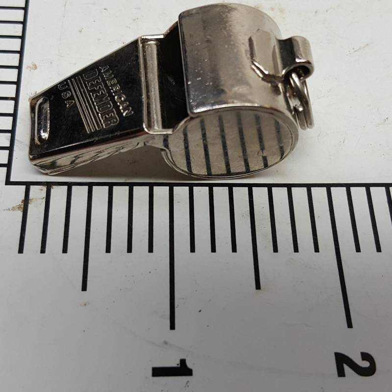 lot 5354 image: Classic stainless steel Metal Police or referees Whistle with lanyard attach ring