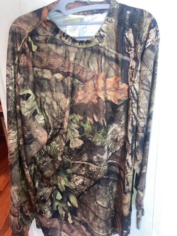 lot 32906 image: RUSTIC RIDGE CAMOUFLAGE LONG SLEEVE SHIRT (Size 2XL)