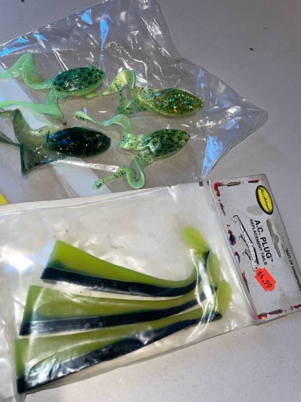 lot 32957 image: Fishing Bait - 4 Frogs PLUS AC Plug Replacement Tails Fred Arbogoat 3pc