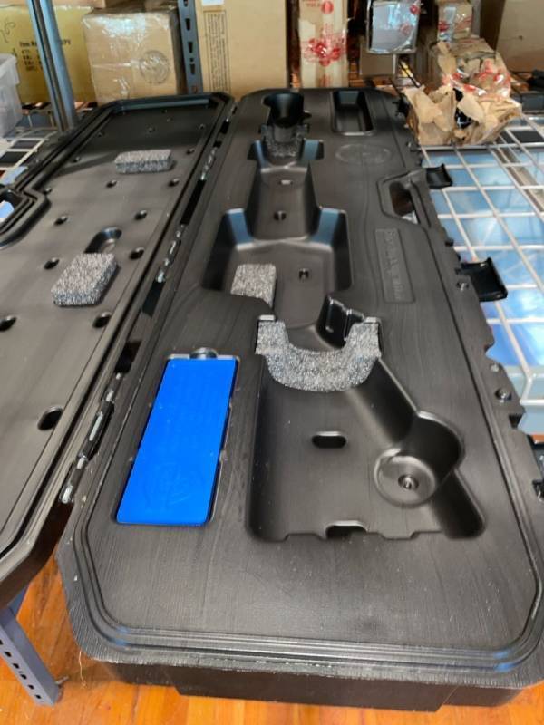 lot 39184 image: Hardback Gun Case Black 50 in Long