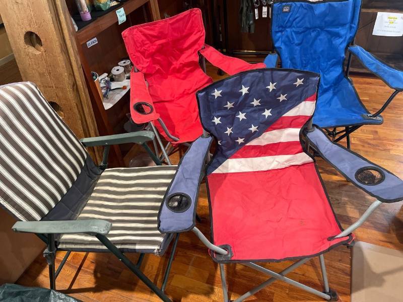lot 39187 image: Camping Foldable Chairs (Set of 4)