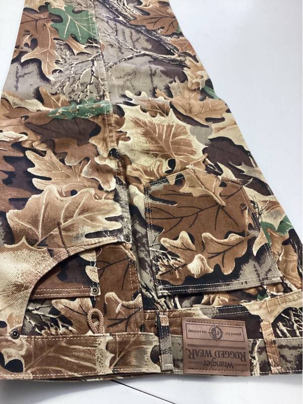 lot 32794 image: Wrangler Rugged-wear Camouflage Jeans Mens Size 38x32