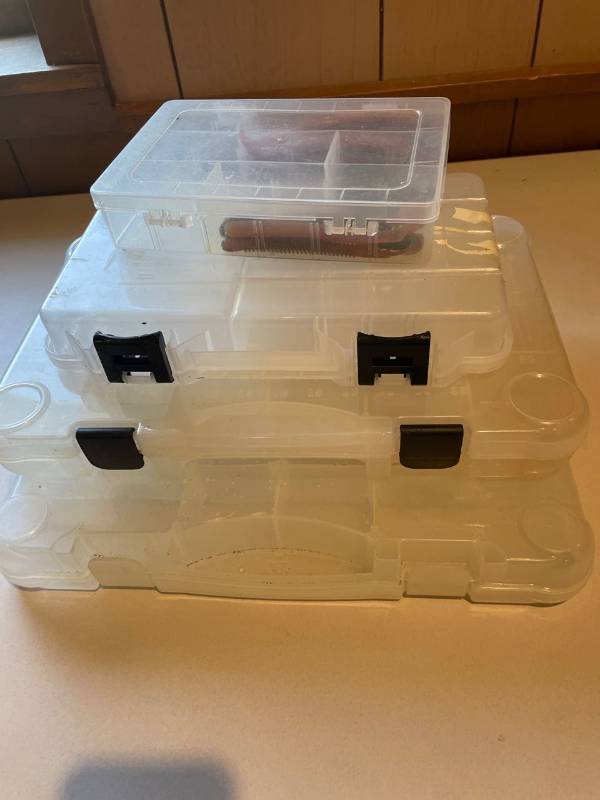 lot 39113 image: Fishing Tackle boxes clear (Set of 4)