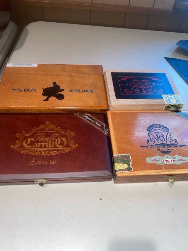 lot 39155 image: Wooden Cigar Boxes Variety Set of 4