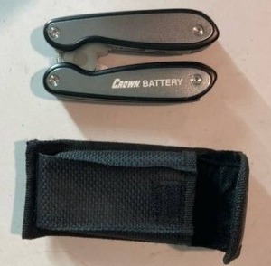 lot 35321 image: Crown Battery Multi tool (Pliers, Knife, Screwdriver, etc.)