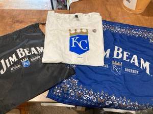 lot 35325 image: Kansas City Royals Official Logo Tshirt (XL) Bandana and Drawstring bag