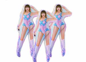 lot 2149 image: Large Taylor Swift Balloons - 4ct 43 inches