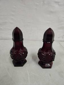 lot 2010 image: Vintage Avon Ruby Red Cape Cod 1876 Collection salt shakers sets of 2