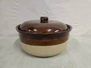 lot 2018 image: Jaco Stoneware Bean pot crock with Lid