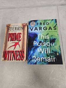 lot 3015 image: Set of thriller books