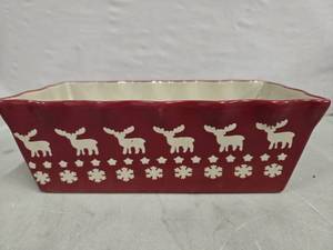 lot 3033 image: Circa Rustic Reindeer and Snowflake Red Rectangle Bread Baker Christmas