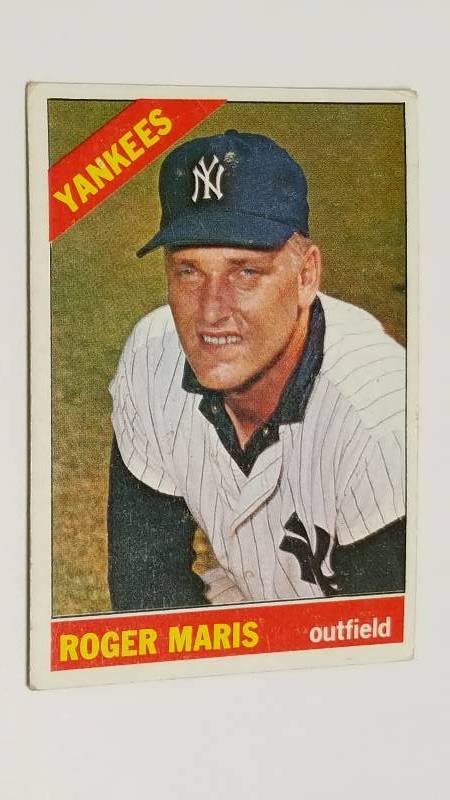 lot 1112 image: 1966 Topps Roger Maris #365 Original New York Yankees Baseball Card HOF