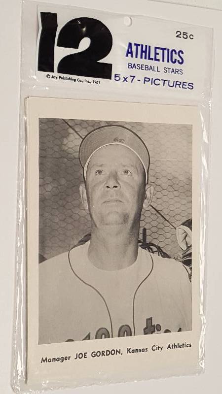 lot 1119 image: 1961 Kansas City Athletic As Complete 12 Baseball Card 5x7 Team Set Sealed