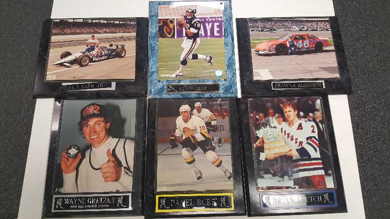 lot 1196 image: Lot of 7 Sports Plaques 13 x 10 Wayne Gretzky Roy Williams & More.