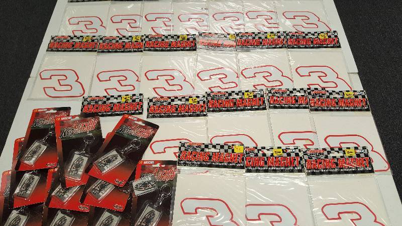 lot 1201 image: Lot of 30 NASCAR Items Dale Earnhardt Key Chains & #3 Magnets New w Tags