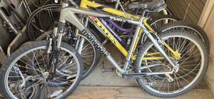 lot 12297 image: Mongoose TYAX Bicycle&nbsp