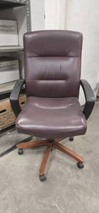 lot 12346 image: Brown Office Chair