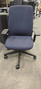 lot 12347 image: Dark Blue Office Chair