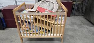 lot 12384 image: Crib with contents