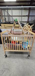 lot 12386 image: Crib with Contents