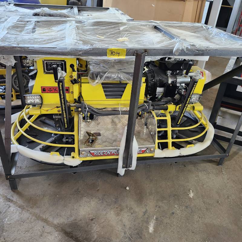 lot 7014 image: Unused FLAND FL-2 Power Trowel - Concrete Equipment
