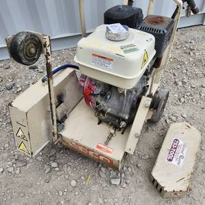 lot 609 image: EDCO Concrete Saw