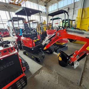 lot 3231 image: Unused AGT Mini Excavator  NT18K