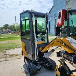 lot 3242 image: Unused AGT 1 Ton Mini Excavator  H13R  Glass Is Broken On Front Window