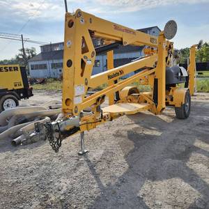 lot 580 image: 2017 Haulotte 2527A