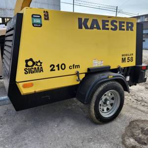 lot 586 image: 2018 Kaeser M58  71 Hours