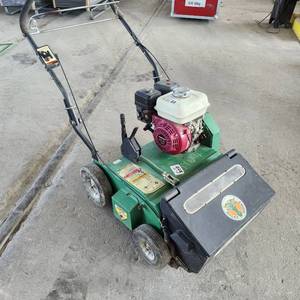 lot 593 image: Billy Goat OS552H Push Overseeder