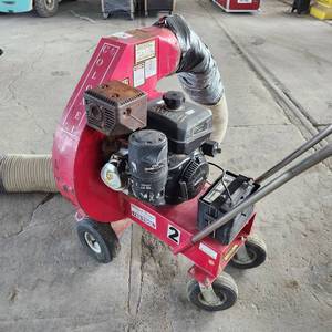 lot 606 image: Insulation Vacuum 14 HP Colonel Meyer