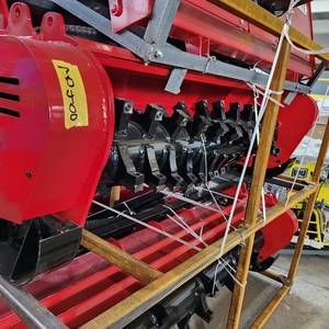lot 7048 image: Unused GIYI Skid Steer Loader Mulchers