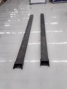 lot 758B image: Forklift Sleeves 10Ft  Suihe