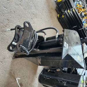 lot 7055E image: Unused Bucket Excavator Bucket - Excavator Attachments