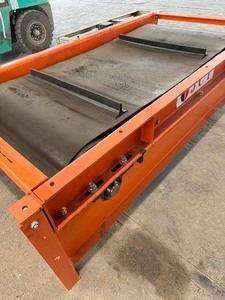 lot 2921 image: Unused JCT 2024 Super Suspended Magnet Conveyer (30in x 6ft)