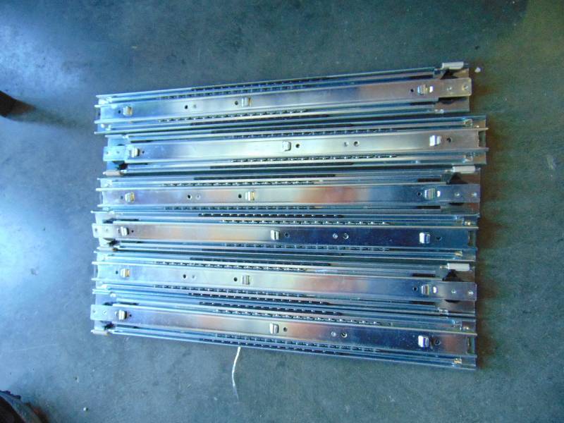 lot 1084 image: (3) pair Drawer slides CHRN 33206 19M, 19 closed- 37-12 fully extended