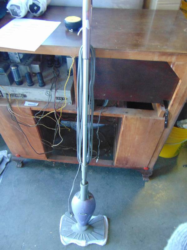 lot 1094 image: Shark Steam Mop, Euro-Pro, used