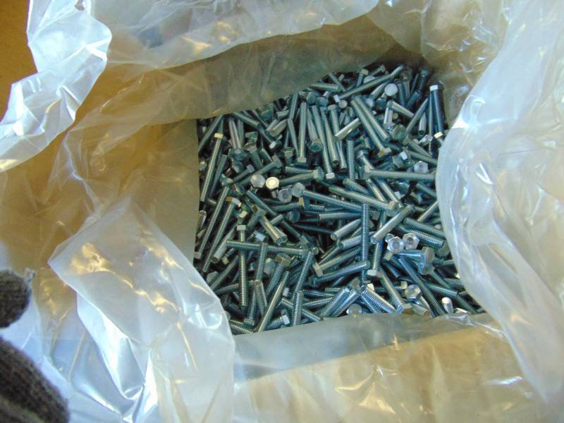 lot 1103 image: (1) case of (700) ct. hex bolt,m 516-18 x 2-12