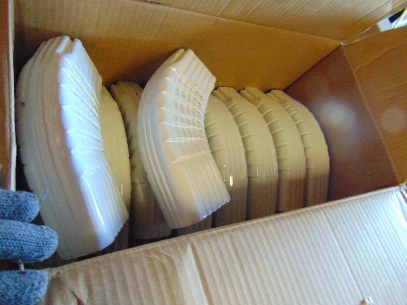 lot 1123 image: (26) ct. lot 2 x 3 B Elbow gutter fittings