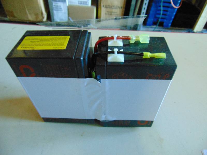 lot 1132 image: (1) pair Tripp-Lite Replacement Battery Cartridge RBC92-2U