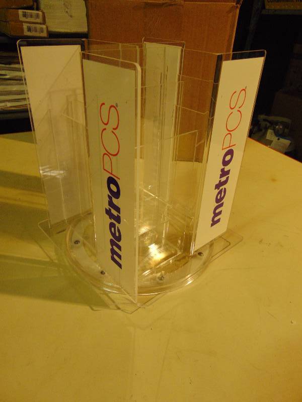 lot 1173 image: (1) plastic display pamphlet holder, Metro PCS