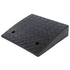 lot 1114 image: (1) pair 5.2 heavy duty rubber curb ramp, 25 lbs