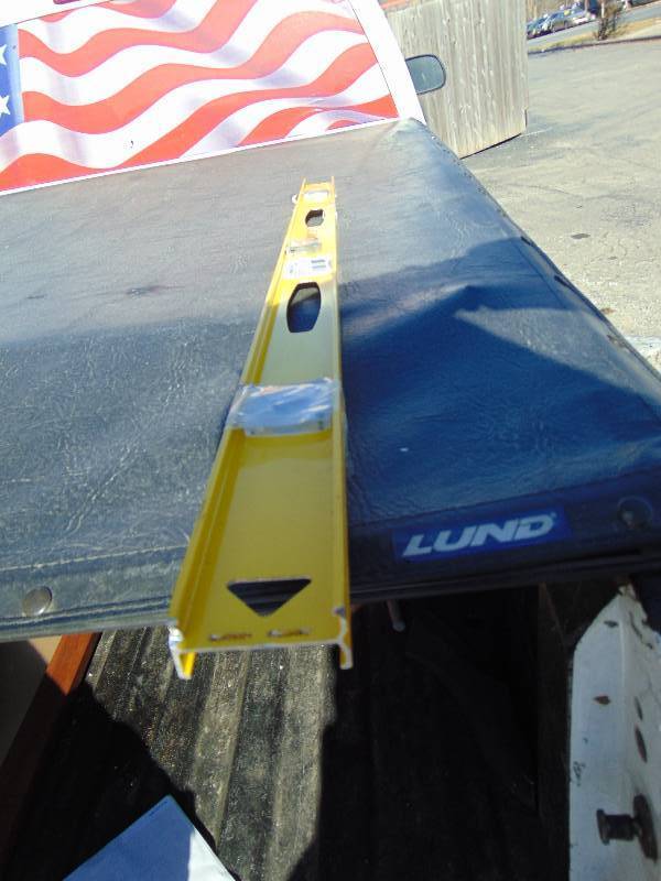 lot 1202 image: Stanley 4 level, missing rubber ends