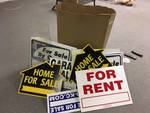 Lot of house for sale/rent signs