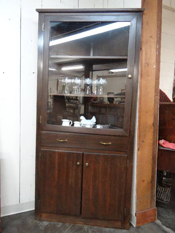 lot 743 image: Vintage wood corner cabinet w glass door