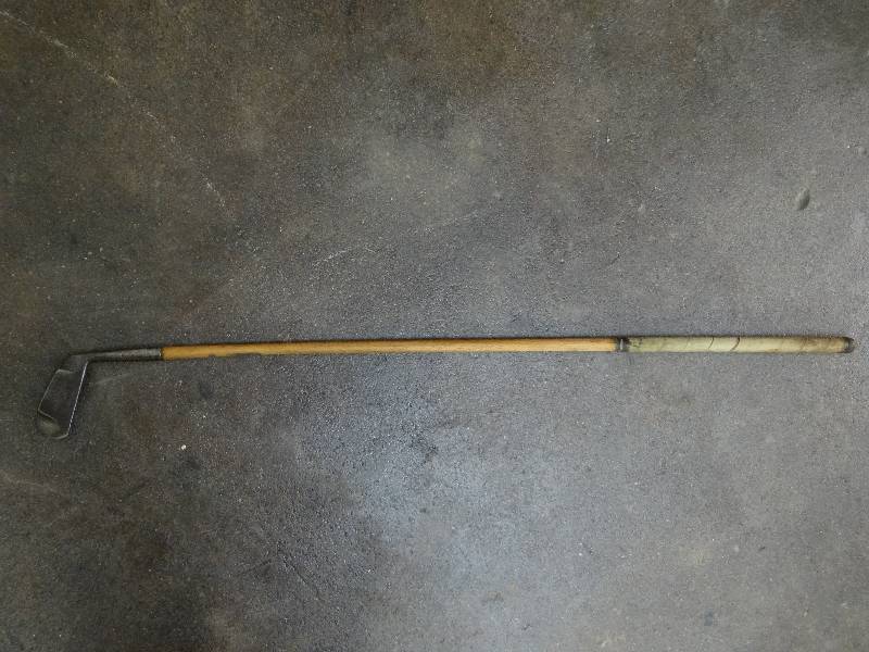 lot 756 image: Antique Wilson harry bardon hickory wood shaft golf club