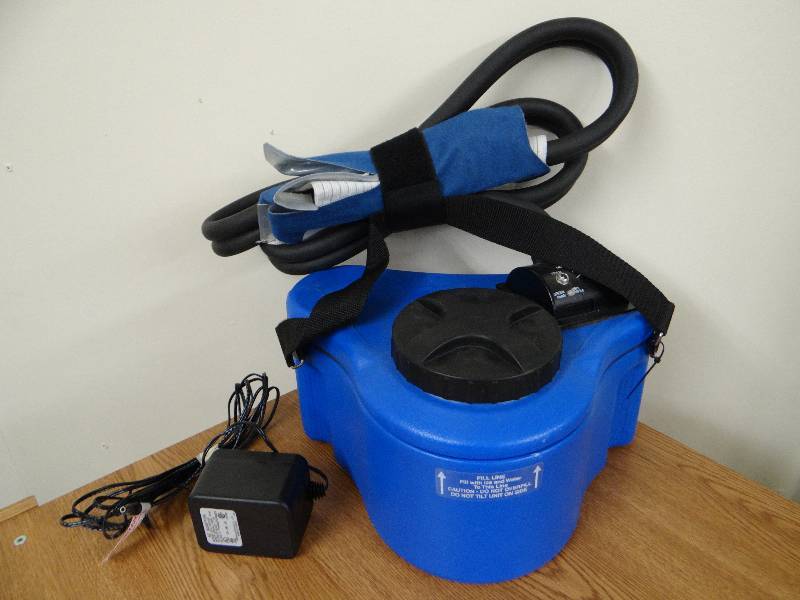 lot 821 image: Deroyal motorized cold therapy unit