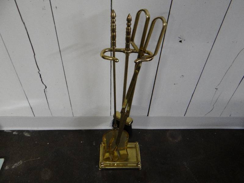 lot 849 image: Brass fireplace tool set